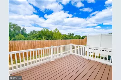 2729 Lanham Hill Circle, Upper Marlboro, MD 20774 - Photo 12