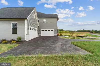 16502 Rolling Knolls Lane, Upper Marlboro, MD 20774 - Photo 4