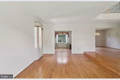 7912 Kara Court, Greenbelt, MD 20770 - Photo 8