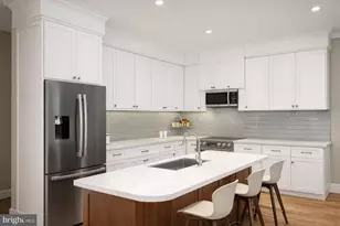 16239 Pennsbury Dr, Bowie, MD 20716 - Photo 6