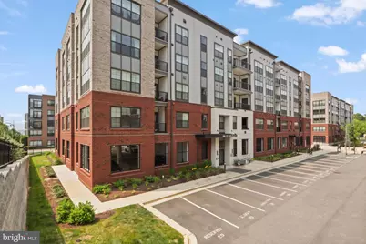 106 Saint Ives Place #104, Oxon Hill, MD 20745 - Photo 2