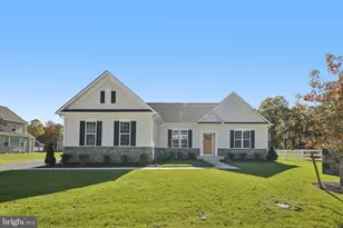 11701 Moriarty Ct, Bowie, MD 20720 - Photo 2