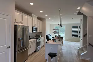 6063 Soho Wy, Hyattsville, MD 20782 - Photo 4