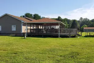 17439 Mill Branch Pl, Bowie, MD 20716 - Photo 2