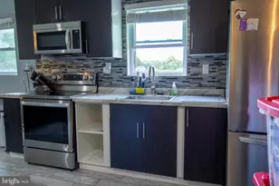 17439 Mill Branch Pl, Bowie, MD 20716 - Photo 26