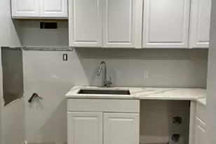 8469 Greenbelt Rd, Greenbelt, MD 20770 - Photo 6