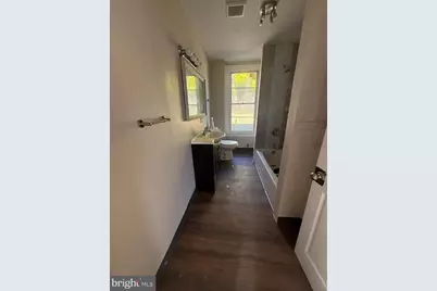 208 68th Place, Capitol Heights, MD 20743 - Photo 4