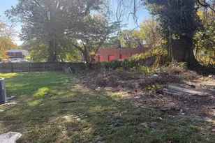 208 68th Pl, Capitol Heights, MD 20743 - Photo 12