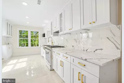 7004 40th Avenue, Hyattsville, MD 20782 - Photo 12