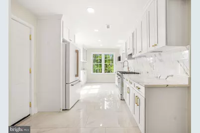 7004 40th Avenue, Hyattsville, MD 20782 - Photo 12