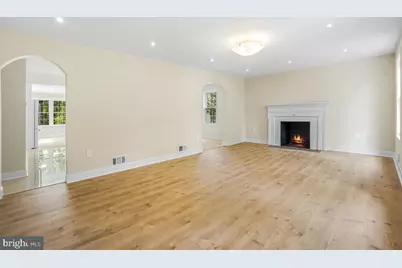 7004 40th Avenue, Hyattsville, MD 20782 - Photo 4