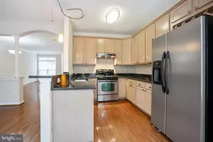 1805 Foxwood Cir, Bowie, MD 20721 - Photo 8