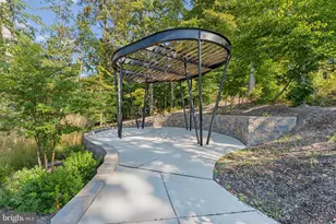 6067 Beake St, Hyattsville, MD 20782 - Photo 36