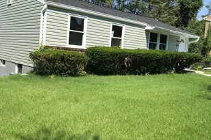 12613 Lunan Rd, Clinton, MD 20735 - Photo 2