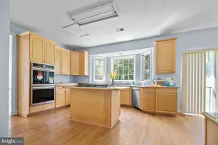 11310 Strawberry Glenn Ln, Glenn Dale, MD 20769 - Photo 20