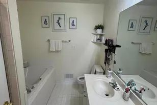 6511 Rosalie Ln, Riverdale, MD 20737 - Photo 12