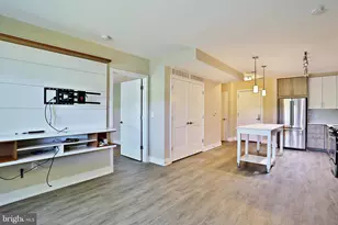 145 Riverhaven Dr, Oxon Hill, MD 20745 - Photo 4