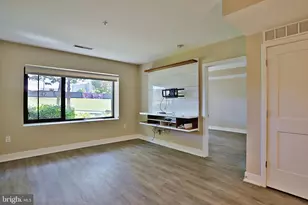 145 Riverhaven Dr, Oxon Hill, MD 20745 - Photo 8