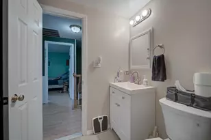 12805 Kendale Ln, Bowie, MD 20715 - Photo 52