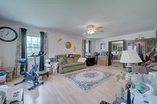 12805 Kendale Ln, Bowie, MD 20715 - Photo 10