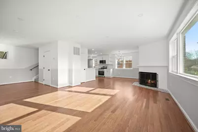 4100 Underwood Street, University Park, MD 20782 - Photo 10