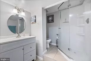 905 Faber Pl, Upper Marlboro, MD 20774 - Photo 40