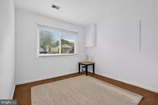 304 Cedarleaf Ave, Capitol Heights, MD 20743 - Photo 10