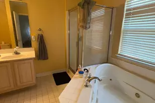 1409 Estelle Dr, Oxon Hill, MD 20745 - Photo 8