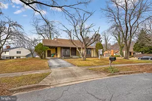 8801 Monmouth Dr, Upper Marlboro, MD 20772 - Photo 2