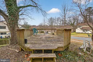 8801 Monmouth Dr, Upper Marlboro, MD 20772 - Photo 38