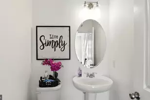 9405 Geaton Park Pl, Lanham, MD 20706 - Photo 8