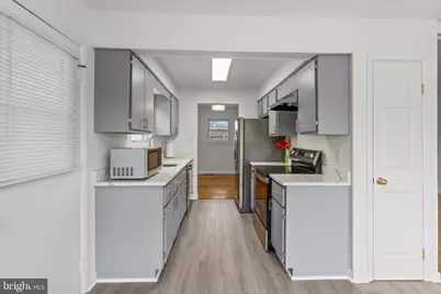 8020 Tiffany Lane, Lanham, MD 20706 - Photo 12