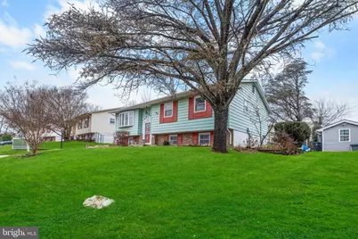 8020 Tiffany Lane, Lanham, MD 20706 - Photo 4