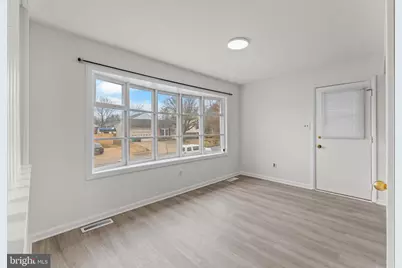 8020 Tiffany Lane, Lanham, MD 20706 - Photo 10