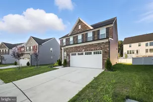 15513 Twin River Cir, Bowie, MD 20716 - Photo 2