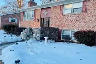 6809 Glenwood Ct, Glenn Dale, MD 20769 - Photo 2