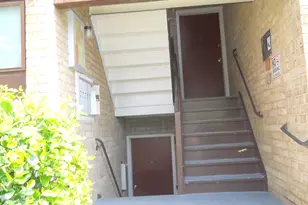 8663 Greenbelt Rd, Greenbelt, MD 20770 - Photo 4