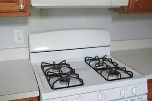 4724 Branchville Rd, College Park, MD 20740 - Photo 16