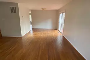 6901 Woodstream Ln, Lanham, MD 20706 - Photo 6