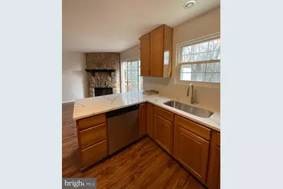 6901 Woodstream Lane, Lanham, MD 20706 - Photo 10