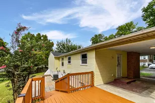 1715 Calais Ct, Oxon Hill, MD 20745 - Photo 6