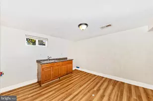 8109 Riggs Rd, Hyattsville, MD 20783 - Photo 34