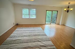 5944 Westchester Park Dr, College Park, MD 20740 - Photo 2