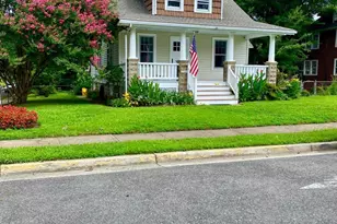 3100 Varnum St, Mount Rainier, MD 20712 - Photo 1