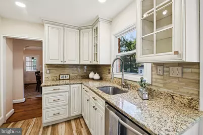 4012 Beechwood Road, University Park, MD 20782 - Photo 12