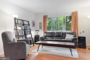 3825 Hamilton St, Hyattsville, MD 20781 - Photo 2