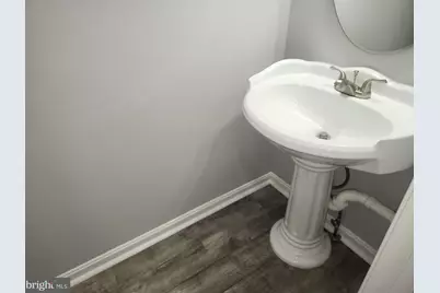 10725 Campus Way S, Upper Marlboro, MD 20774 - Photo 2