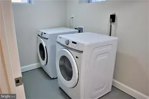 1202 Parker Ave, Hyattsville, MD 20782 - Photo 30