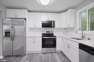 13108 Keverton Dr, Upper Marlboro, MD 20774 - Photo 14