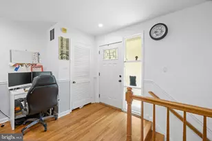 7519 Sweetbriar Dr, College Park, MD 20740 - Photo 4